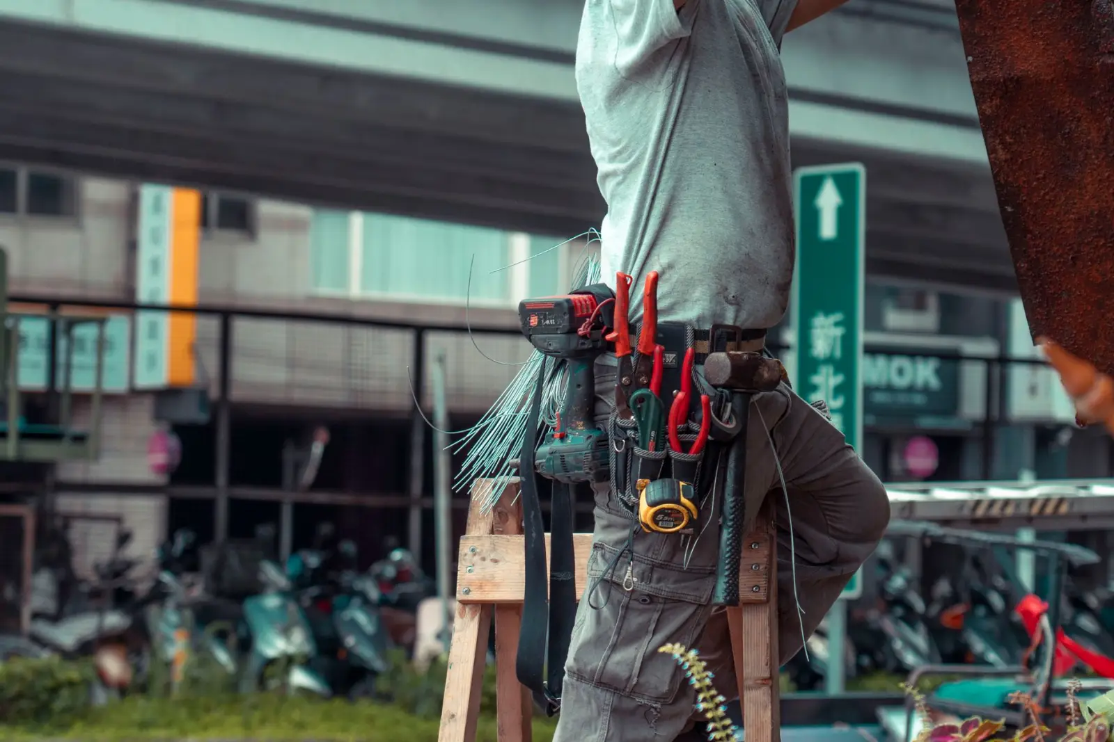 志宁传媒户外广告投放策略：基于LBS技术的精准场景选择方案