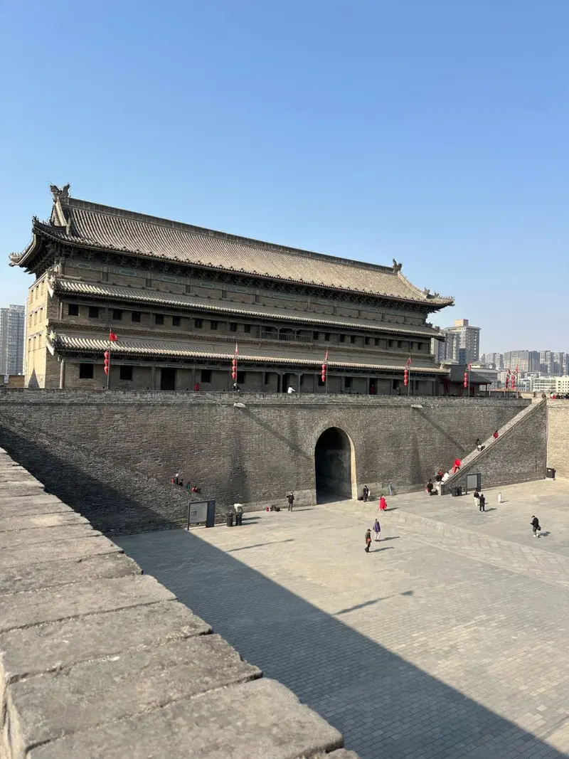 数字营销与户外广告协同的媒介代理方案设计要点